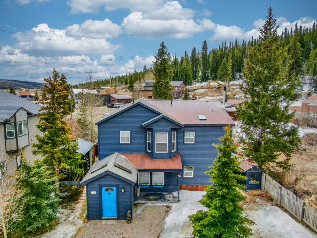 136 W Buckskin Alma, CO